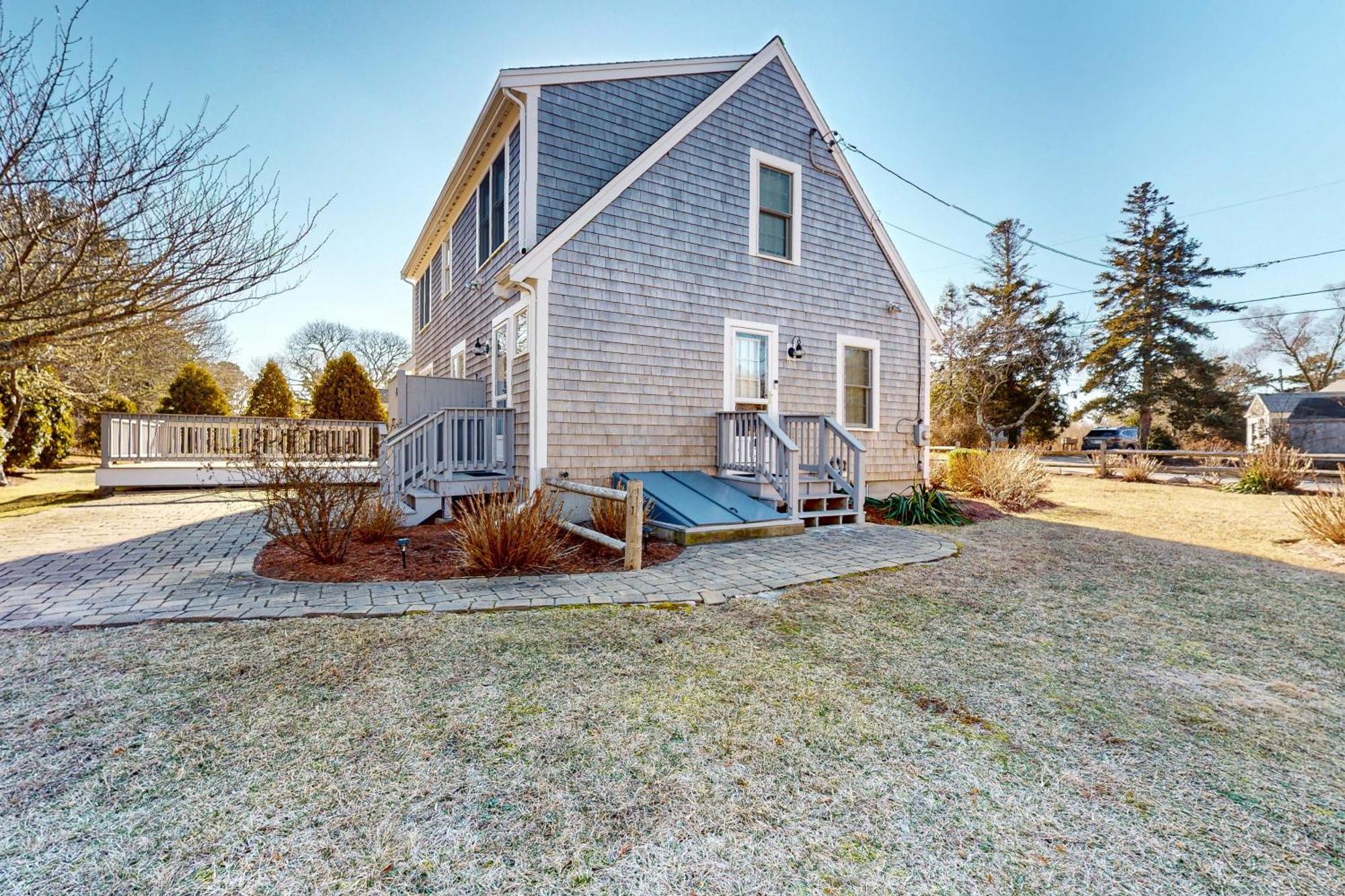 South Chatham Sunshine Exterior photo