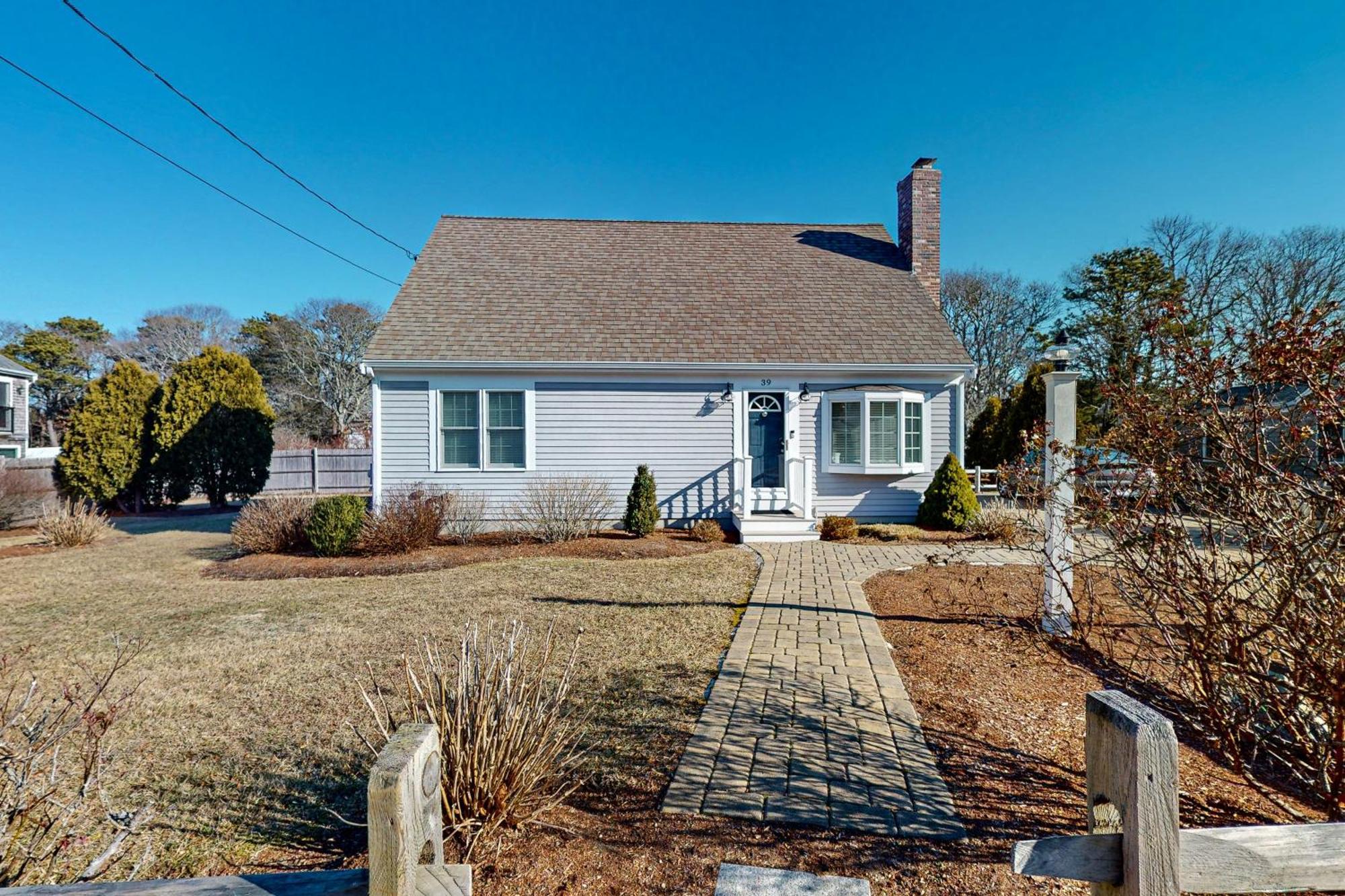 South Chatham Sunshine Exterior photo